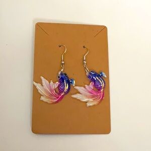 Elegant Fish-Shaped Earrings in Blue and Pink